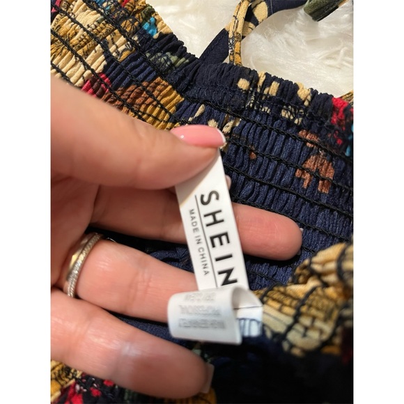 Women's 2Piece Outfit Off Shoulder Floral Smocked Drawstring&Crop Top&Shorts Set - Picture 5 of 8